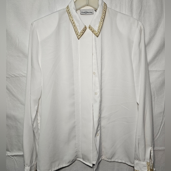 Vintage Embroidered Blouse - Picture 9 of 12